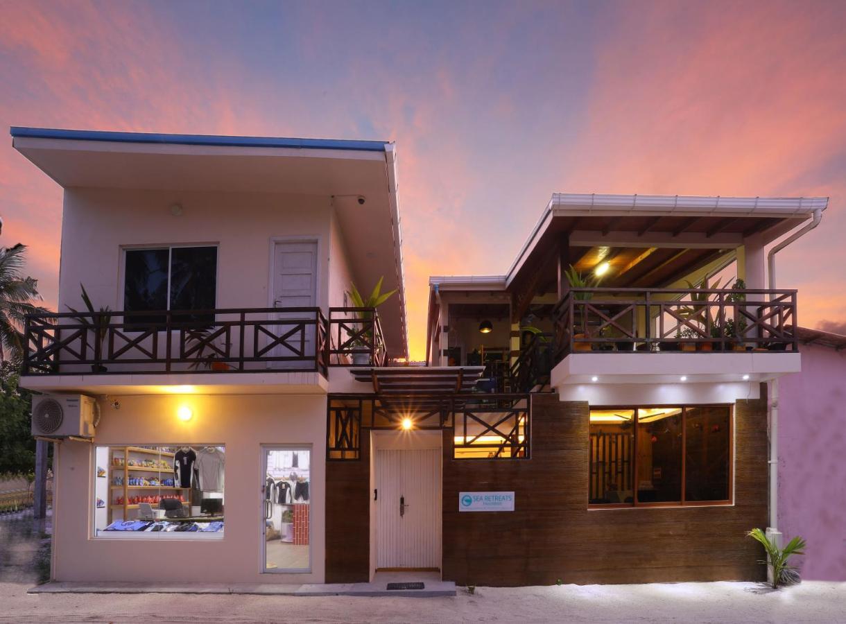 Surf Yoga Camp Hotel Thulusdhoo Kültér fotó
