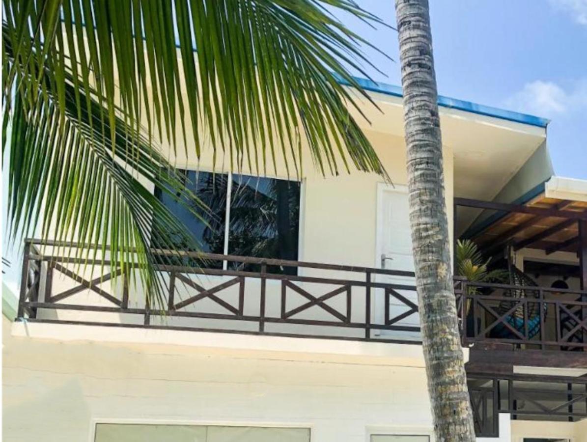 Surf Yoga Camp Hotel Thulusdhoo Kültér fotó