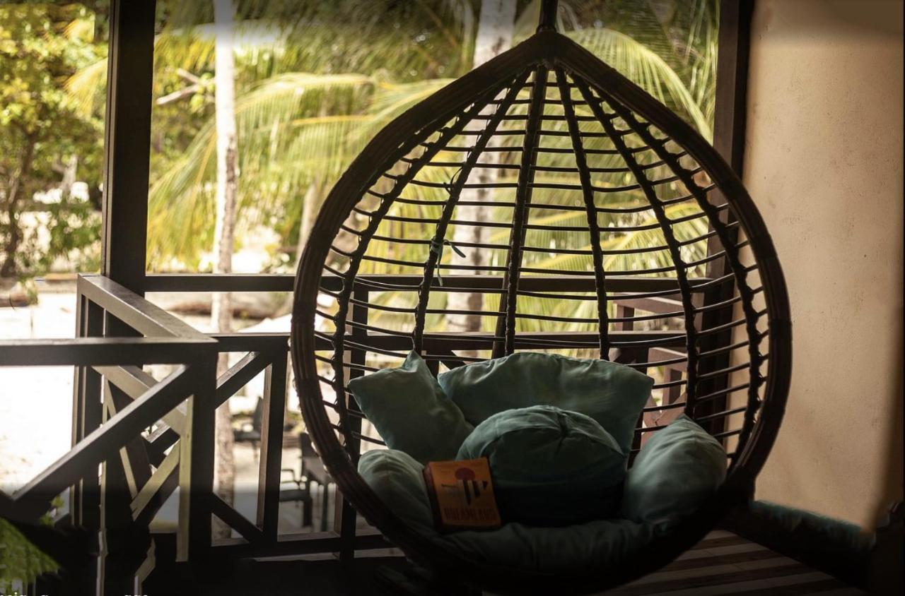 Surf Yoga Camp Hotel Thulusdhoo Kültér fotó