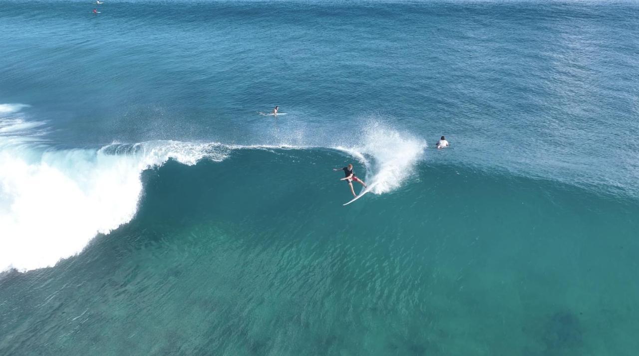 Surf Yoga Camp Hotel Thulusdhoo Kültér fotó