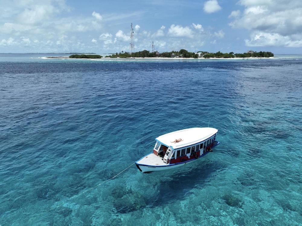 Surf Yoga Camp Hotel Thulusdhoo Kültér fotó