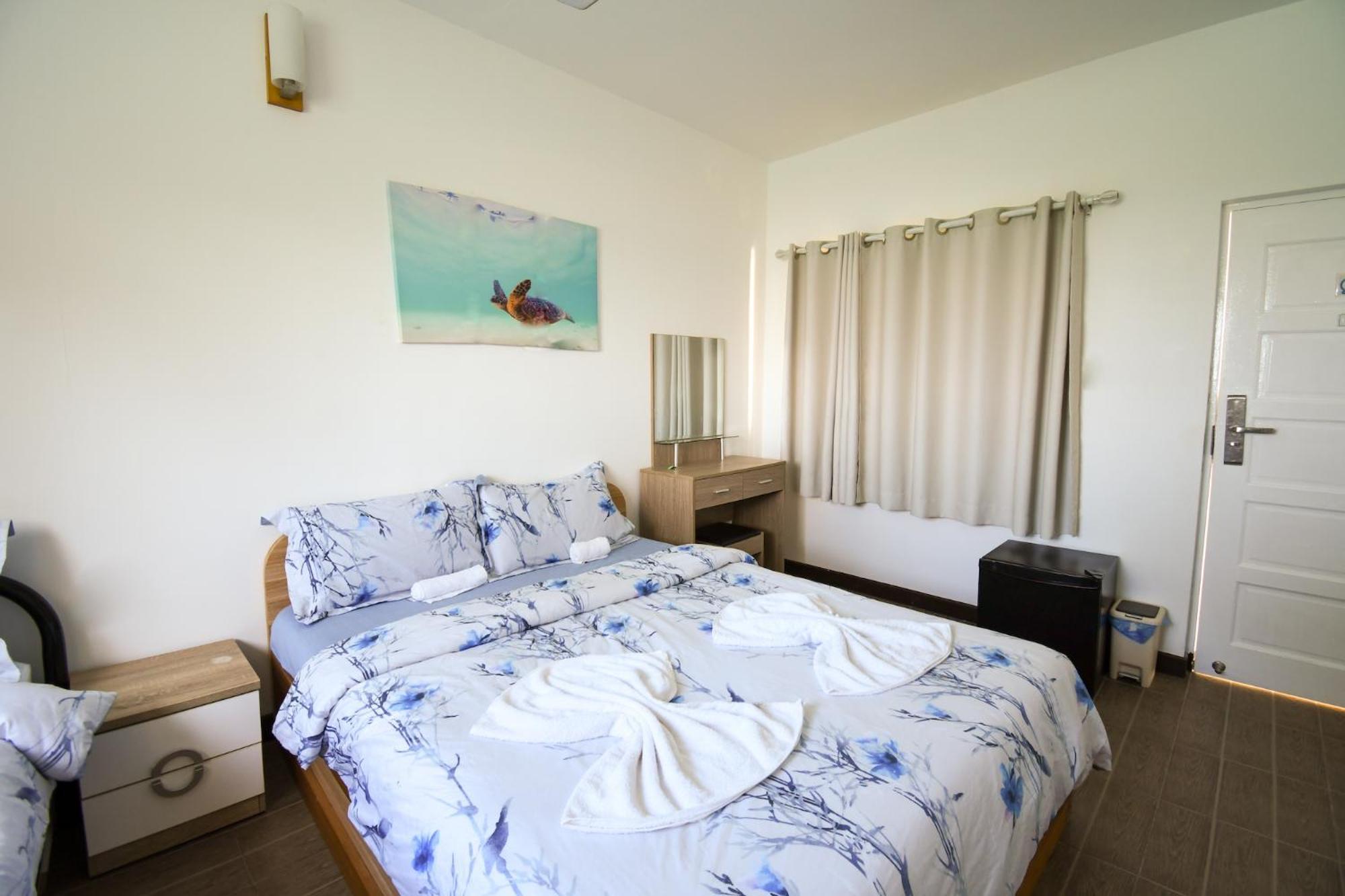 Surf Yoga Camp Hotel Thulusdhoo Kültér fotó