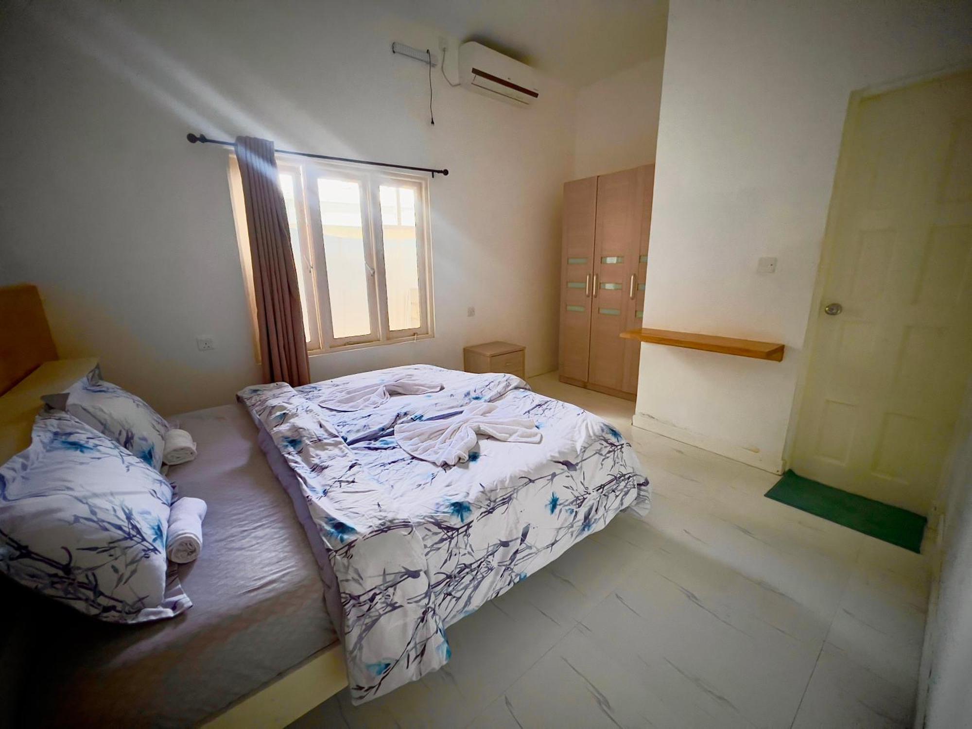 Surf Yoga Camp Hotel Thulusdhoo Kültér fotó